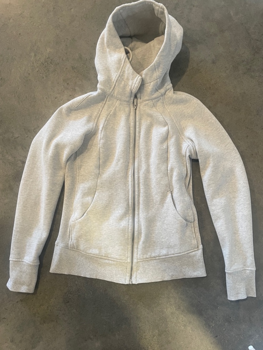 Lululemon light gray Scuba hoodie